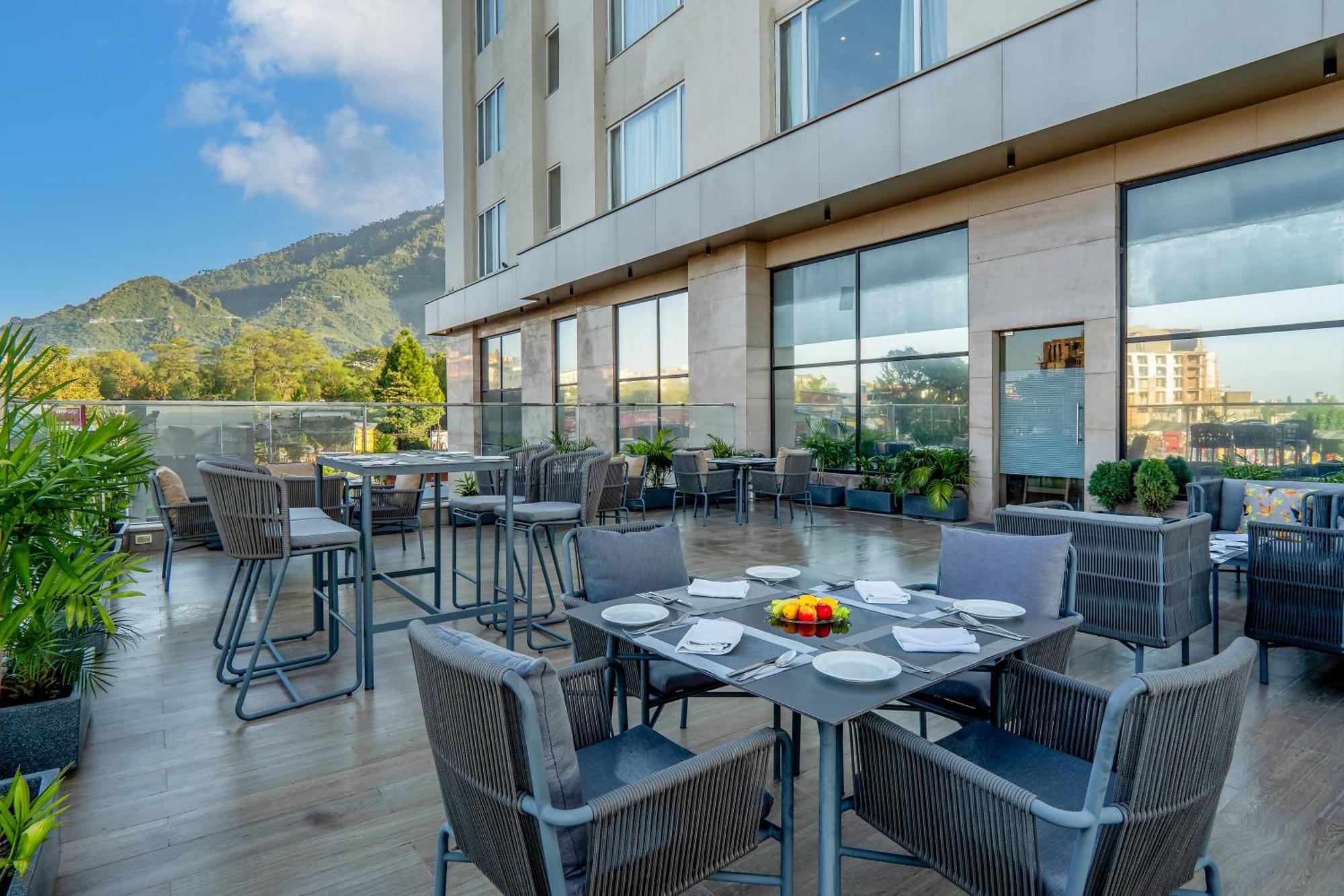 Holiday Inn Katra Vaishno Devi By Ihg Экстерьер фото