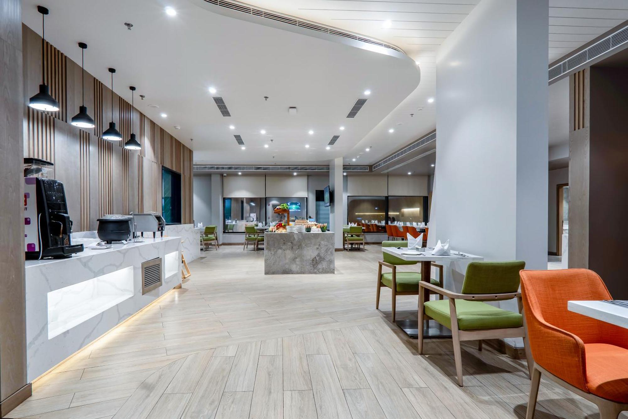 Holiday Inn Katra Vaishno Devi By Ihg Экстерьер фото